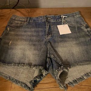 Pistola Jean Shorts💫❤️‍🔥